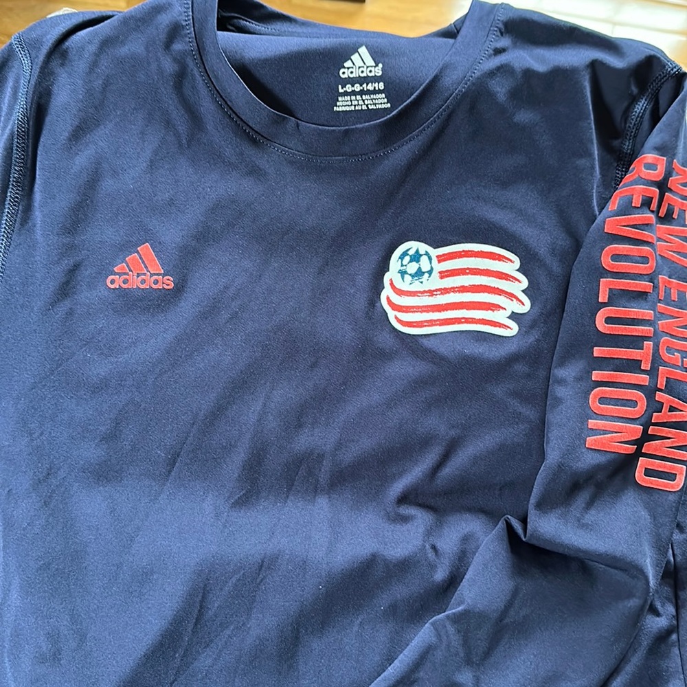 NE Revolution clima lite shirt